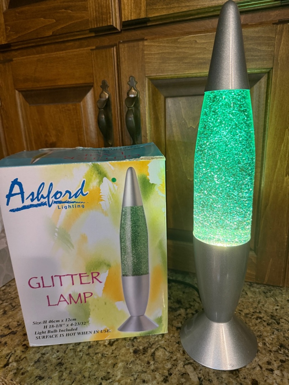 Ashford Glitter Lamp - Green/Silver 18” tall 70s vibes, works great, EUC